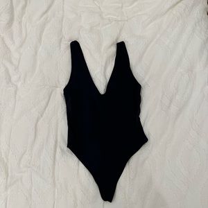 Aritzia bodysuit